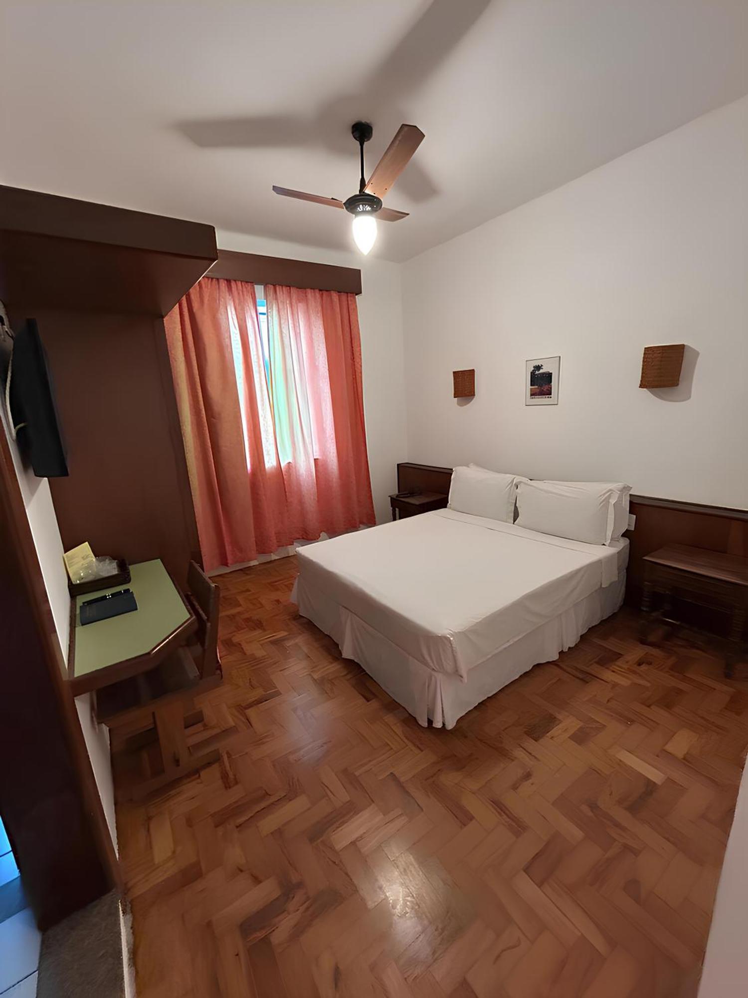 Voa Hotel Uniao 卡尚布 外观 照片